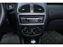 Peugeot 206 CC 1.6-16V/ Automaat/ Wind-Scherm/ Elek.Ramen/ C.V. Afatand/ Stuurbekr./ Radio USB/ NAP!/ Metallic lak