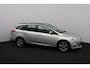 Ford Focus Wagon 1.0 EcoBoost Edition/ D-Riem verv: 141.000 KM!/ 16'' LMV/ Trekhaak/ Navi/ Airco/ Cruise/ Elek. pakket/ Isofix/ Bluetooth/ Multi. LEDER. Stuur/ Dakrails.