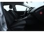 Ford Focus Wagon 1.0 EcoBoost Edition/ D-Riem verv: 141.000 KM!/ 16'' LMV/ Trekhaak/ Navi/ Airco/ Cruise/ Elek. pakket/ Isofix/ Bluetooth/ Multi. LEDER. Stuur/ Dakrails.