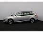 Ford Focus Wagon 1.0 EcoBoost Edition/ D-Riem verv: 141.000 KM!/ 16'' LMV/ Trekhaak/ Navi/ Airco/ Cruise/ Elek. pakket/ Isofix/ Bluetooth/ Multi. LEDER. Stuur/ Dakrails.
