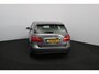 Mercedes-Benz B-klasse 180 Ambition/ 16'' LMV/ LED Koplampen/ Keyless-GO/ Apple + Android/ Regensensor/ Navi/ Airco/ Cruise/ Bluetooth/ Multi. LEDER. Stuur/ PDC V+A/ Chroom.