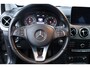 Mercedes-Benz B-klasse 180 Ambition/ 16'' LMV/ LED Koplampen/ Keyless-GO/ Apple + Android/ Regensensor/ Navi/ Airco/ Cruise/ Bluetooth/ Multi. LEDER. Stuur/ PDC V+A/ Chroom.