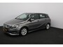 Mercedes-Benz B-klasse 180 Ambition/ 16'' LMV/ LED Koplampen/ Keyless-GO/ Apple + Android/ Regensensor/ Navi/ Airco/ Cruise/ Bluetooth/ Multi. LEDER. Stuur/ PDC V+A/ Chroom.