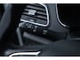 Renault Megane Estate 1.3 TCe Bose/ Automaat/ Trekhaak/ 17'' LMV/ Apple + Android/ Dode-Hoek DET./ Half-Leder/ Lane-Assist./ Camera/ Keyless/ PDC V+a/ Extra getint glas/ DAB+/ Dakrails.