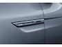 Renault Megane Estate 1.3 TCe Bose/ Automaat/ Trekhaak/ 17'' LMV/ Apple + Android/ Dode-Hoek DET./ Half-Leder/ Lane-Assist./ Camera/ Keyless/ PDC V+a/ Extra getint glas/ DAB+/ Dakrails.