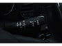 Renault Megane Estate 1.3 TCe Bose/ Automaat/ Trekhaak/ 17'' LMV/ Apple + Android/ Dode-Hoek DET./ Half-Leder/ Lane-Assist./ Camera/ Keyless/ PDC V+a/ Extra getint glas/ DAB+/ Dakrails.
