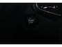 Renault Megane Estate 1.3 TCe Bose/ Automaat/ Trekhaak/ 17'' LMV/ Apple + Android/ Dode-Hoek DET./ Half-Leder/ Lane-Assist./ Camera/ Keyless/ PDC V+a/ Extra getint glas/ DAB+/ Dakrails.