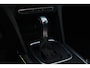Renault Megane Estate 1.3 TCe Bose/ Automaat/ Trekhaak/ 17'' LMV/ Apple + Android/ Dode-Hoek DET./ Half-Leder/ Lane-Assist./ Camera/ Keyless/ PDC V+a/ Extra getint glas/ DAB+/ Dakrails.