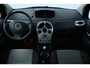 Renault Grand Modus 1.2 TCE Dynamique/ Trekhaak/ 15'' LMV/ Clima/ Cruise/ Elek. pakket/ Isofix/ Multi. LEDER. Stuur/ Mistl./ Extra getint glas.