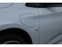 BMW 2-Serie Active Tourer 225xe iPerformance M-Sport Hybrid/ Automaat!/ LED Koplampen/ HUD/ Zwarte Hemel/ 18''LMV/ Stoelverw./ Keyless/ LEDER/ Clima/ Navi/ Cruise/ Bluetooth/ Multi. Sportstuur/ PDC V+A/ Extra getint glas.