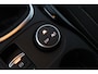 Renault Kadjar 1.3 TCe Limited/ Facelift! Trekhaak/ Stoelverw./ Camera/ Dodehoekdetectie/ LED Dagrijverl./ Keyless Entry+GO/ CLima/ Navi/ Cruise/ Bluetooth/ Multi.LEDER.Stuur/ Elek.Pakket/ Isofix /PDC.
