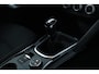 Renault Kadjar 1.3 TCe Limited/ Facelift! Trekhaak/ Stoelverw./ Camera/ Dodehoekdetectie/ LED Dagrijverl./ Keyless Entry+GO/ CLima/ Navi/ Cruise/ Bluetooth/ Multi.LEDER.Stuur/ Elek.Pakket/ Isofix /PDC.