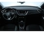 Opel Grandland X 1.2 Turbo Innovation/ D-RIEM VERV: 53.000 KM!/ Camera/ 18'' LMV/ Apple + Android/ Lane-Assist./ Dode-Hoek DET./ Clima/ Cruise/ Bluetooth/ Multi. LEDER. Stuur/ Mistl./ PDC V+A/ Extra getint glas.