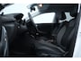Opel Grandland X 1.2 Turbo Innovation/ D-RIEM VERV: 53.000 KM!/ Camera/ 18'' LMV/ Apple + Android/ Lane-Assist./ Dode-Hoek DET./ Clima/ Cruise/ Bluetooth/ Multi. LEDER. Stuur/ Mistl./ PDC V+A/ Extra getint glas.