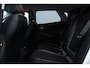 Opel Grandland X 1.2 Turbo Innovation/ D-RIEM VERV: 53.000 KM!/ Camera/ 18'' LMV/ Apple + Android/ Lane-Assist./ Dode-Hoek DET./ Clima/ Cruise/ Bluetooth/ Multi. LEDER. Stuur/ Mistl./ PDC V+A/ Extra getint glas.