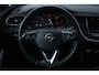 Opel Grandland X 1.2 Turbo Innovation/ D-RIEM VERV: 53.000 KM!/ Camera/ 18'' LMV/ Apple + Android/ Lane-Assist./ Dode-Hoek DET./ Clima/ Cruise/ Bluetooth/ Multi. LEDER. Stuur/ Mistl./ PDC V+A/ Extra getint glas.