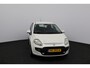 Fiat Punto Evo 1.4 Business/ APK 08-2027!/ 5-Drs/ Airco/ 15'' LMV/ Elek. pakket/ Isofix/ Radio-CD/ Multi. Stuur/ Mistl./ Getint glas.