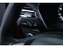 Ford Focus 1.0 EcoBoost Active Business/ Camera/ Keyless/ Panorama-Dak/ B&O/ Adaptive Cruise/ LED Koplampen/ Stoel + Stuurverw./ 18'' LMV/ Extra getint glas/ PDC V+A/ Lane-Assist.
