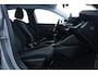 Peugeot 208 1.2 PureTech Active Pack /LED Koplampen /DAB+! /Apple + Android /Lane Assist /Navi /Airco /Cruise /Elek. pakket /Bluetooth /PDC /16"LMV /LED Dagrijverl. /Isofix.