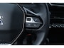 Peugeot 208 1.2 PureTech Active Pack /LED Koplampen /DAB+! /Apple + Android /Lane Assist /Navi /Airco /Cruise /Elek. pakket /Bluetooth /PDC /16"LMV /LED Dagrijverl. /Isofix.