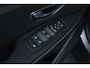 Renault Scenic 1.2 TCe Collection/ 20'' LMV/ Trekhaak/ Keyless/ Dode-Hoek DET./ Two-Tone/ Apple + Android/ Half-Leder/ Camera/ Navi/ Clima/ Cruise/ Elek. pakket/ Isofix/ Bluetooth/ Multi. LEDER. Stuur/ Mistl./ PDC V+A/ Extra G