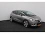 Renault Scenic 1.2 TCe Collection/ 20'' LMV/ Trekhaak/ Keyless/ Dode-Hoek DET./ Two-Tone/ Apple + Android/ Half-Leder/ Camera/ Navi/ Clima/ Cruise/ Elek. pakket/ Isofix/ Bluetooth/ Multi. LEDER. Stuur/ Mistl./ PDC V+A/ Extra G