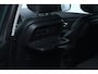 Renault Scenic 1.2 TCe Collection/ 20'' LMV/ Trekhaak/ Keyless/ Dode-Hoek DET./ Two-Tone/ Apple + Android/ Half-Leder/ Camera/ Navi/ Clima/ Cruise/ Elek. pakket/ Isofix/ Bluetooth/ Multi. LEDER. Stuur/ Mistl./ PDC V+A/ Extra G