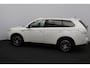 Mitsubishi Outlander 2.0 PHEV Instyle X-Line/ Schuif-Kanteldak!/ Automaat/ Elek.Klep/ Trekhaak/ Flippers/ Stoelverw/ 18''LMV/ LEDER/ Camera/ Clima/ Navi/ Cruise/ Bluetooth/ Multi.LEDER.Stuur/ PDC Achter.