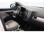 Mitsubishi Outlander 2.0 PHEV Instyle X-Line/ Schuif-Kanteldak!/ Automaat/ Elek.Klep/ Trekhaak/ Flippers/ Stoelverw/ 18''LMV/ LEDER/ Camera/ Clima/ Navi/ Cruise/ Bluetooth/ Multi.LEDER.Stuur/ PDC Achter.