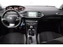 Peugeot 308 SW 1.2 PureTech Style/ D-Riem verv: 128.000 KM!/ DEALER ONDERHOUDEN!/ Trekhaak/ Panorama-Dak/ DAB+/ Extra getint glas/ PDC/ Navi/ Clima/ Cruise/ Bluetooth/ Multi. LEDER. Stuur/ Mistl./ Chroom/ Dakrails.