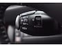 Peugeot 308 SW 1.2 PureTech Style/ D-Riem verv: 128.000 KM!/ DEALER ONDERHOUDEN!/ Trekhaak/ Panorama-Dak/ DAB+/ Extra getint glas/ PDC/ Navi/ Clima/ Cruise/ Bluetooth/ Multi. LEDER. Stuur/ Mistl./ Chroom/ Dakrails.