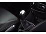 Renault Clio Estate 0.9 TCe Zen/ LED Dagrijverl./ Trekhaak/ Keyless/ Clima/ Navi/ Cruise/ Bluetooth/ Multi.LEDER.Stuur/ Elek.Pakket/ Isofix/ PDC Achter.