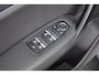 Renault Captur 1.6 E-Tech Plug-in Hybrid 160 Intens/ Automaat!/ Trekhaak/ LED Koplampen/ 360 Cam/ Virtual Cockpit/ Dodehoekdetc./ 17''LMV/ Keyless/ Apple+android/ DAB+/ Half-LEDER/ Clima/ Navi/ Cruise/ Bluetooth/ Multi.LEDER.Stuur/ PDC V+A.