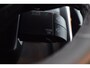 Renault Clio 0.9 TCe Limited/ Stoelverw./ Keyless/ Regensensor/ Apple + Android/ DAB+/ Navi/ Clima/ Cruise/ Elek. pakket/ Isofix/ Bluetooth/ Multi. LEDER. Stuur/ Mistl./ LED Dagrijverl.