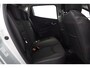 Renault Clio 0.9 TCe Limited/ Stoelverw./ Keyless/ Regensensor/ Apple + Android/ DAB+/ Navi/ Clima/ Cruise/ Elek. pakket/ Isofix/ Bluetooth/ Multi. LEDER. Stuur/ Mistl./ LED Dagrijverl.