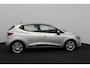 Renault Clio 0.9 TCe Limited/ Stoelverw./ Keyless/ Regensensor/ Apple + Android/ DAB+/ Navi/ Clima/ Cruise/ Elek. pakket/ Isofix/ Bluetooth/ Multi. LEDER. Stuur/ Mistl./ LED Dagrijverl.