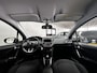 Peugeot 208 1.2 PureTech Signature/ Airco!/ Navi/ Bluetooth/Multi.LEDER.Stuur/ Elek.Pakket/ Isofix/ PDC achter/ Metallic Lak.