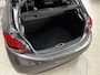 Peugeot 208 1.2 PureTech Signature/ Airco!/ Navi/ Bluetooth/Multi.LEDER.Stuur/ Elek.Pakket/ Isofix/ PDC achter/ Metallic Lak.