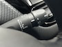 Peugeot 208 1.2 PureTech Signature/ Airco!/ Navi/ Bluetooth/Multi.LEDER.Stuur/ Elek.Pakket/ Isofix/ PDC achter/ Metallic Lak.