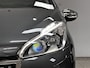 Peugeot 208 1.2 PureTech Signature/ Airco!/ Navi/ Bluetooth/Multi.LEDER.Stuur/ Elek.Pakket/ Isofix/ PDC achter/ Metallic Lak.