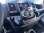 Peugeot Boxer Buscamper/ Camera/ 164pk!/ Trekhaak/ Schuifdeur rechts/ Navi/ Airco/ Cruise/ Elek. pakket/ Bluetooth/ Multi. LEDER. Stuur/ Mistl./ PDC.