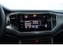 Volkswagen T-Roc 1.5 TSI Style Business/ Trekhaak/ Elek. Kofferklep/ Apple + Android/ DAB+/ Navi/ Airco/ Adaptive Cruise/ Lane-Assist./ Elek. pakket/ Isofix/ Bluetooth/ Multi. LEDER. Stuur/ 16'' LMV/ Mistl./ PDC/ LED Dagrijverl.