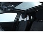Renault Captur 0.9 TCe Intens/ PANORAMA-DAK/ Camera/ Two-Tone/ LED Koplampen/ Half-Leder/ Android Auto/ Keyless/ PDC/ Bluetooth/ Multi. LEDER. Stuur/ Clima/ Cruise/ AUX & USB/ Armsteun.