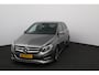 Mercedes-Benz B-klasse 180 Business Solution/ Trekhaak/ 18'' LMV/ LED Koplampen/ Camera/ Keyless-GO/ Stoelverw./ Zwarte-Hemel/ Sportstoelen/ Navi/ Bluetooth/ Multi. Sportstuur/ PDC V+A/ Chroom/ Extra getint glas.