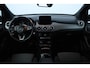 Mercedes-Benz B-klasse 180 Business Solution/ Trekhaak/ 18'' LMV/ LED Koplampen/ Camera/ Keyless-GO/ Stoelverw./ Zwarte-Hemel/ Sportstoelen/ Navi/ Bluetooth/ Multi. Sportstuur/ PDC V+A/ Chroom/ Extra getint glas.