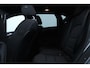 Mercedes-Benz B-klasse 180 Business Solution/ Trekhaak/ 18'' LMV/ LED Koplampen/ Camera/ Keyless-GO/ Stoelverw./ Zwarte-Hemel/ Sportstoelen/ Navi/ Bluetooth/ Multi. Sportstuur/ PDC V+A/ Chroom/ Extra getint glas.