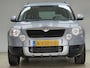 Skoda Yeti 1.2 TSI Comfort/ Trekhaak/ Automaat/ 16'' LMV/ Extra getint glas/ PDC/ Airco/ LEDER. Stuur/ Isofix/ Armsteun/ Dagrijverl./ Metallic lak.