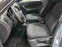 Skoda Yeti 1.2 TSI Comfort/ Trekhaak/ Automaat/ 16'' LMV/ Extra getint glas/ PDC/ Airco/ LEDER. Stuur/ Isofix/ Armsteun/ Dagrijverl./ Metallic lak.