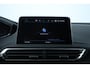 Peugeot 3008 1.2 PureTech Allure/ D-Riem verv: 95.000 Kilometer!/ Automaat/ Trekhaak/ Virtual Dashb./ 18'' LMV/ LED Koplampen/ Half-Leder/ Keyless/ Dode-Hoek DET./ Apple + Android/ Lane-Assist./ Extra getint glas/ Bluetooth/