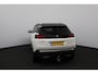 Peugeot 3008 1.2 PureTech Allure/ D-Riem verv: 95.000 Kilometer!/ Automaat/ Trekhaak/ Virtual Dashb./ 18'' LMV/ LED Koplampen/ Half-Leder/ Keyless/ Dode-Hoek DET./ Apple + Android/ Lane-Assist./ Extra getint glas/ Bluetooth/